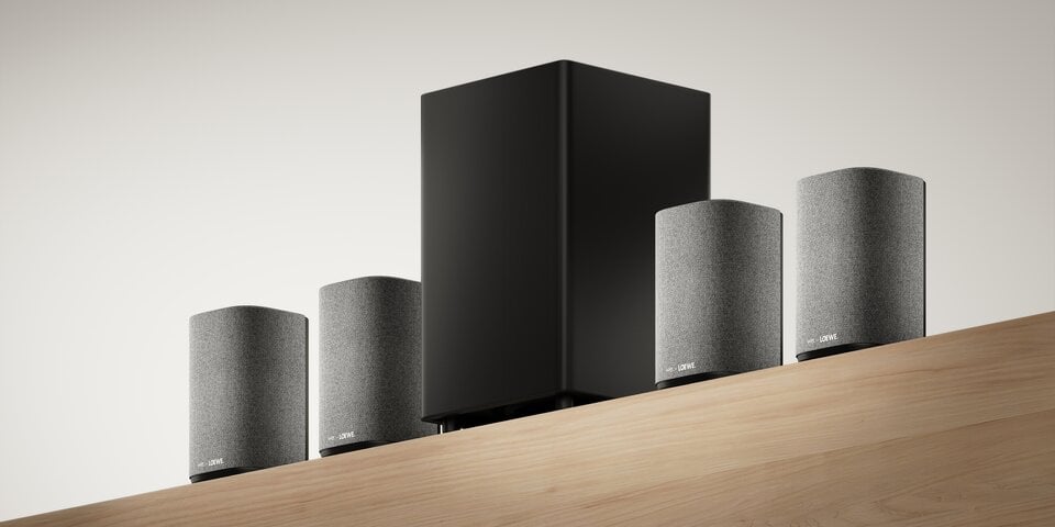 4 Wireless Active Satellite Speakers and Subwoofer